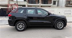 جیپ گراند شیرۆکی